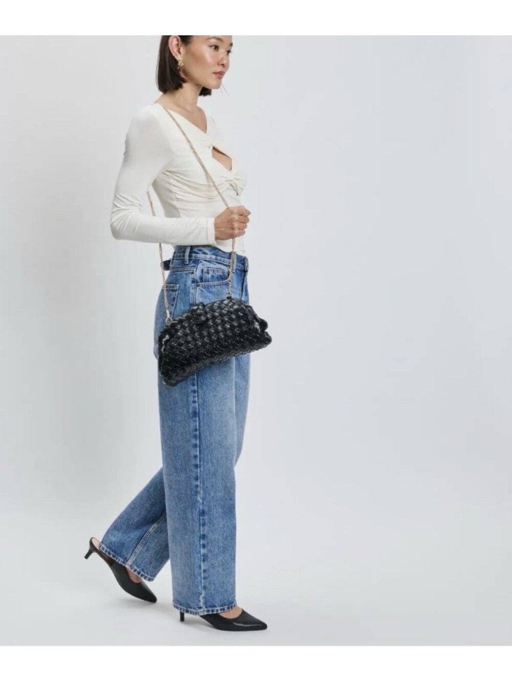 Nordstrom $80 Moda Luxe GiGi Crossbody Bag Woven Black Vegan Soft Leather Clutch - Picture 7 of 16